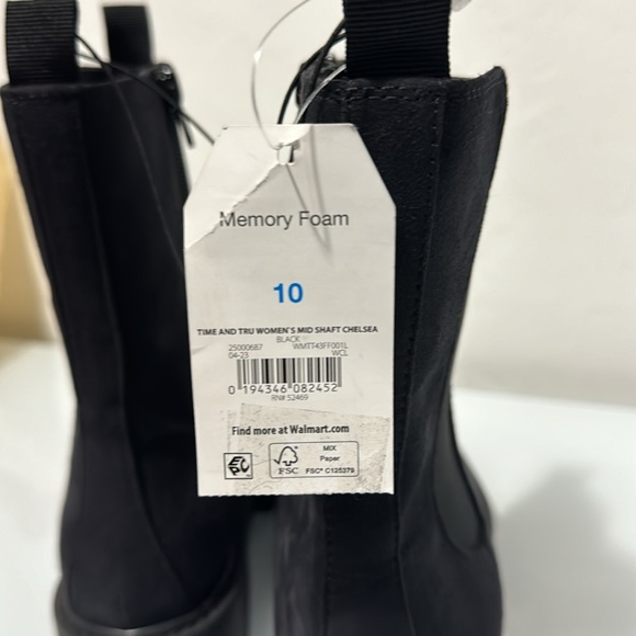 Time and Tru black faux suede Chelsea Boots 10 - Picture 10 of 12